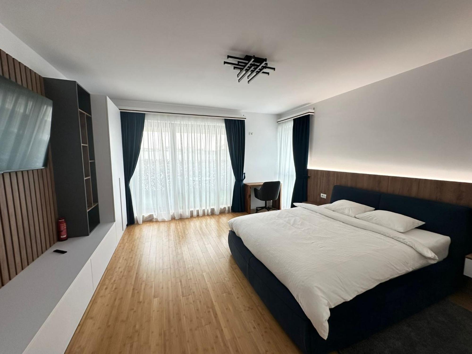 Pitesti Residence Kültér fotó